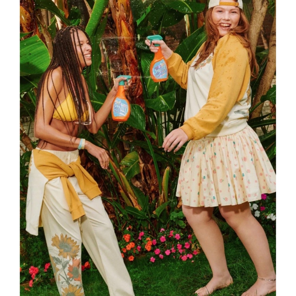 Taylor Swift Summer Merch Opalite Spray Bottle Orange Teal Holographic New - Picture 3 of 7